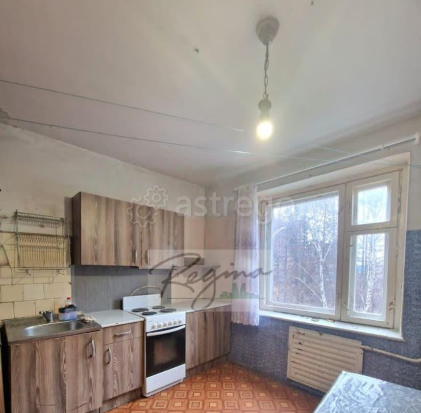 Комната, 18 м2, 3/5 эт. Уфа - изображение 1