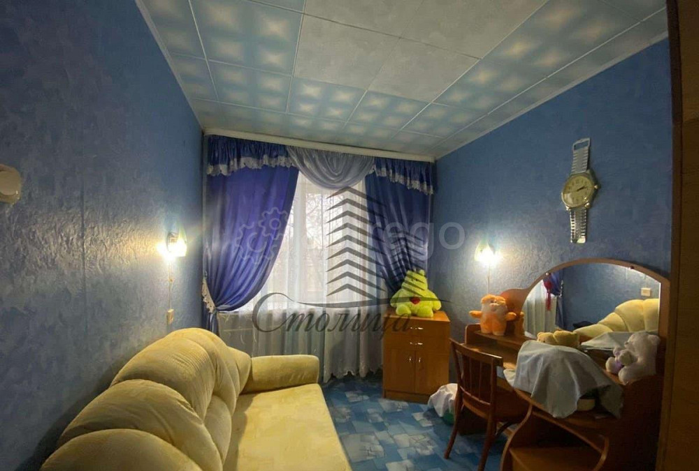 4-комн. квартира, 61 м2, 5/5 эт. Старый Оскол - изображение 1