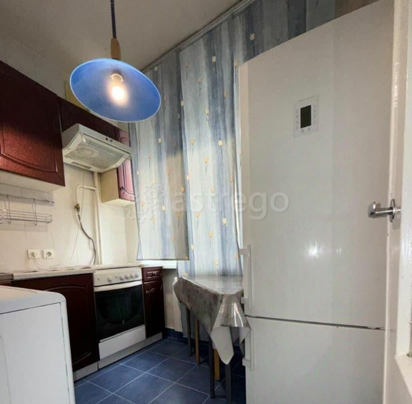 2-комн. квартира, 42 м2, 4/9 эт. Москва - изображение 2