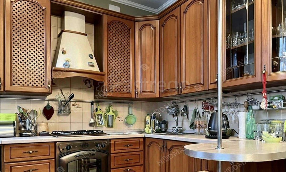 3-комн. квартира, 85 м2, 3/6 эт. Санкт-Петербург - изображение 1