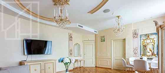 3-комн. квартира, 124 м2, 2/7 эт. Москва