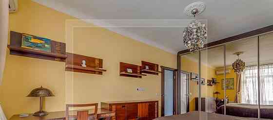 2-комн. квартира, 55 м2, 5/8 эт. Москва