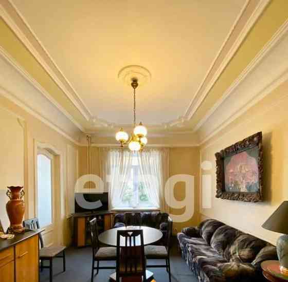 4-комн. квартира, 93.3 м2, 2/5 эт. Красноярск