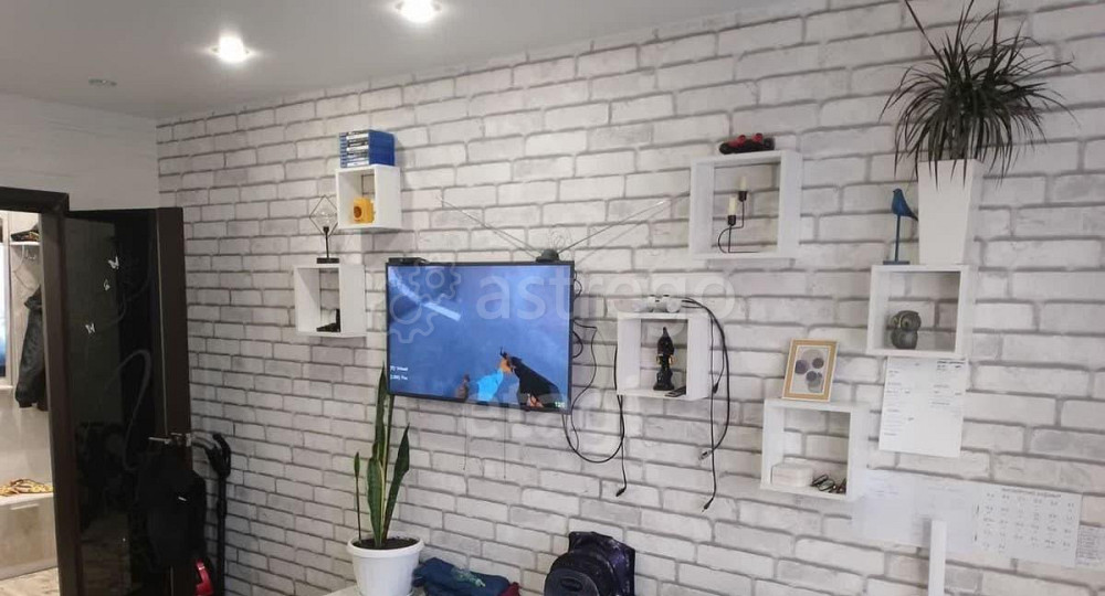 3-комн. квартира, 65.6 м2, 6/9 эт. Бийск - изображение 1