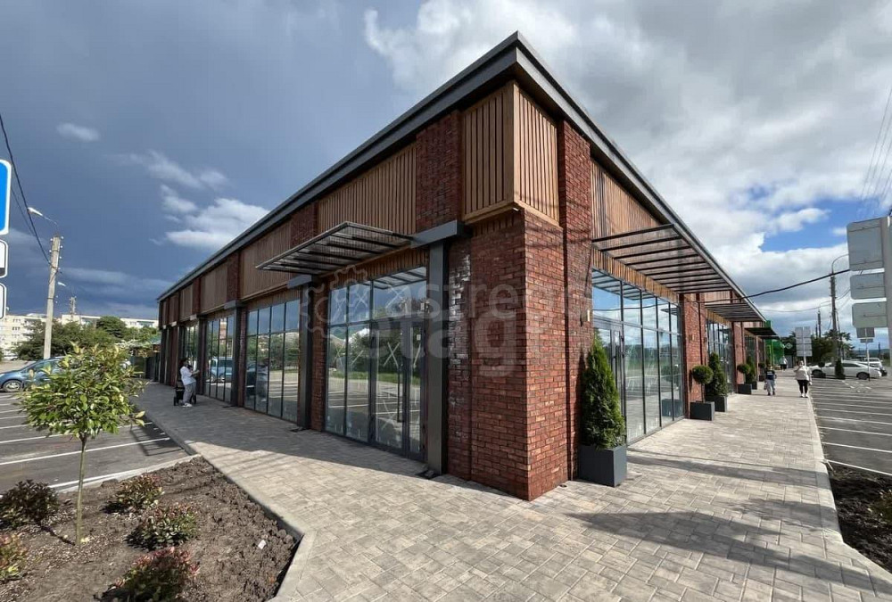 Торговое помещение, 475 м Майкоп - изображение 1