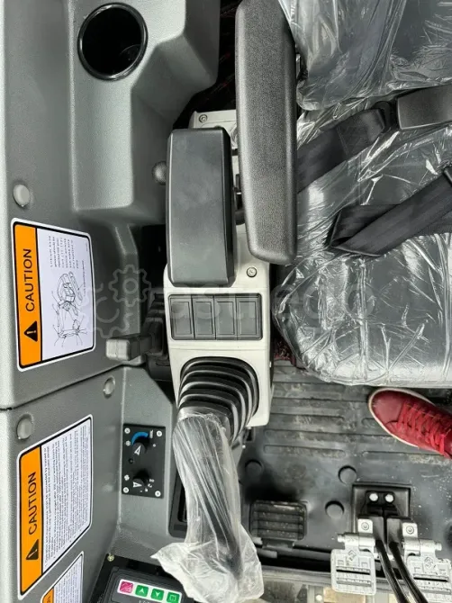 Гусеничный мини-Экскаватор YNIX YN35 Москва - изображение 8