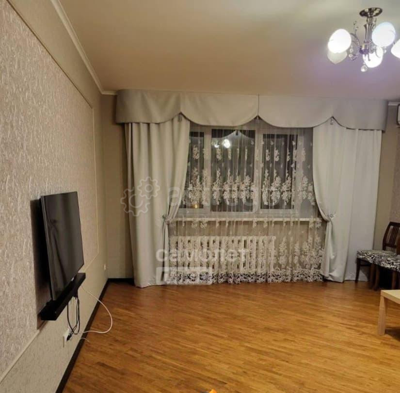 3-комн. квартира, 87.6 м2, 5/5 эт. Октябрьский - изображение 2