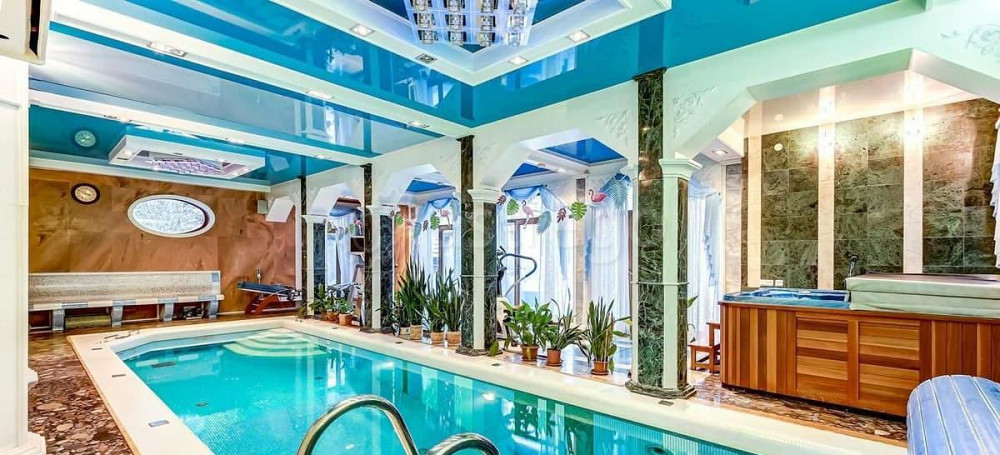 Дом, 250 м2, 36 соток, 2 эт. Санкт-Петербург - изображение 1