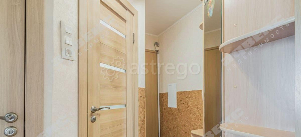 3-комн. квартира, 56 м2, 5/5 эт. Санкт-Петербург - изображение 2