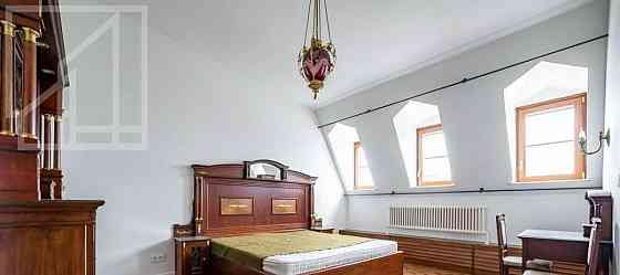 5-комн. квартира, 140 м2, 6/7 эт. Москва
