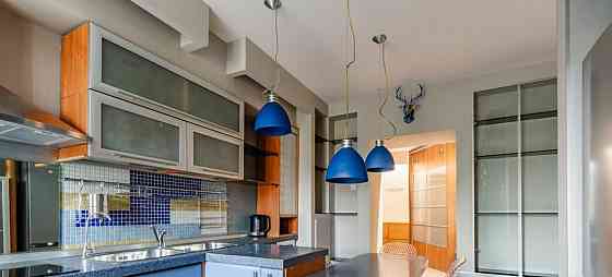 3-комн. квартира, 100 м2, 7/12 эт. Санкт-Петербург