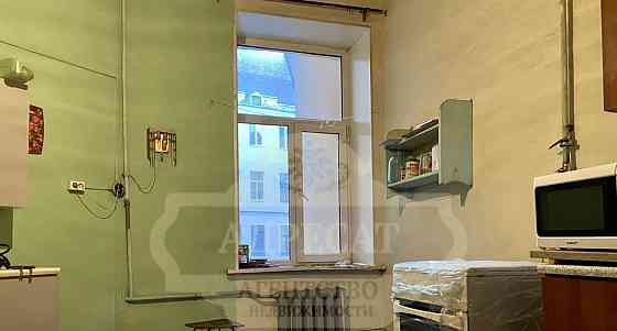 6-комн. квартира, 122.4 м2, 2/4 эт. Санкт-Петербург