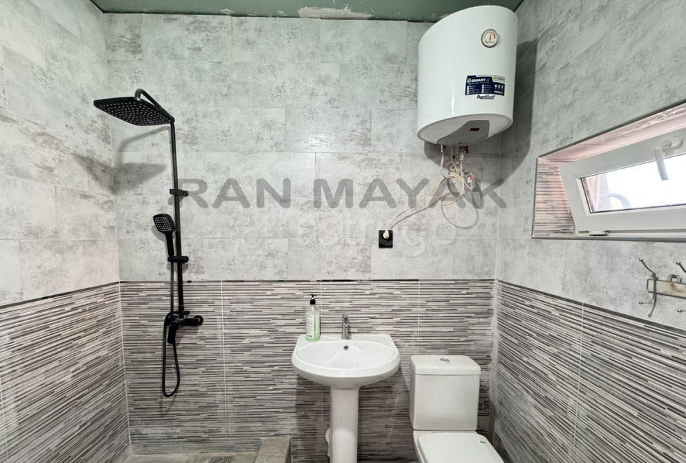 2-комн. квартира, 52 м, 1/1 эт. Майкоп - изображение 3