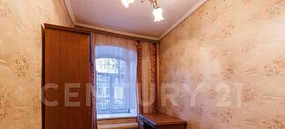 4-комн. квартира, 104 м2, 1/3 эт. Санкт-Петербург