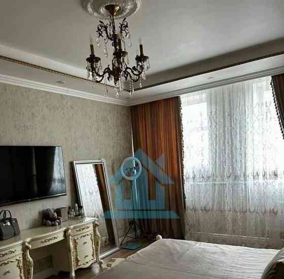 4-комн. квартира, 117 м2, 4/5 эт. Санкт-Петербург