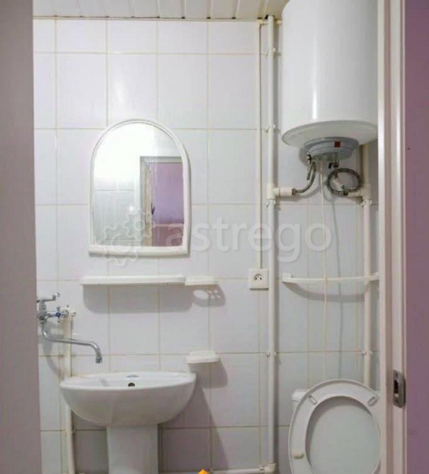 Комната, 24 м2, 2/2 эт. Москва - изображение 2