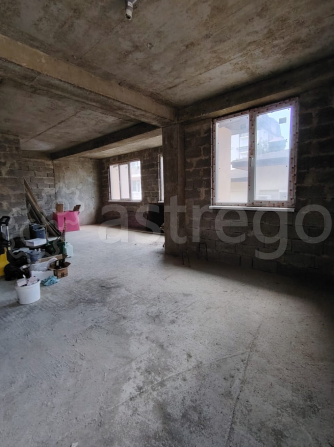 Продам 2-комн. квартиру, 54.3 м2, 3/4 этаж Сочи - изображение 2