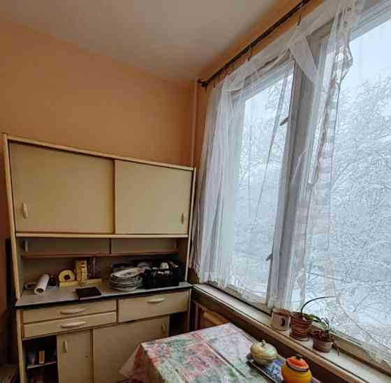 4-комн. квартира, 75 м2, 4/10 эт. Санкт-Петербург