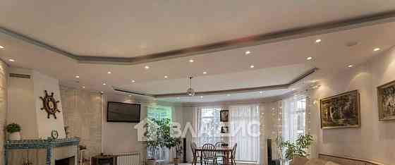 Дом, 536 м2, 10 соток, 3 эт. Королев