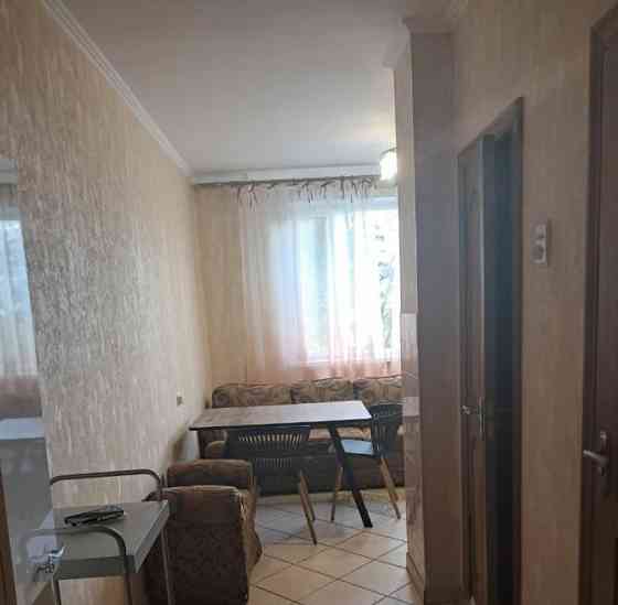 2-комн. квартира, 56 м2, 2/17 эт. Москва