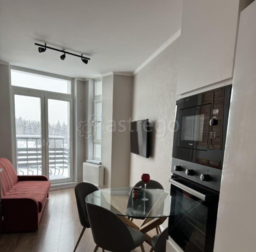 3-комн. квартира, 58 м2, 5/5 эт. Химки - изображение 1