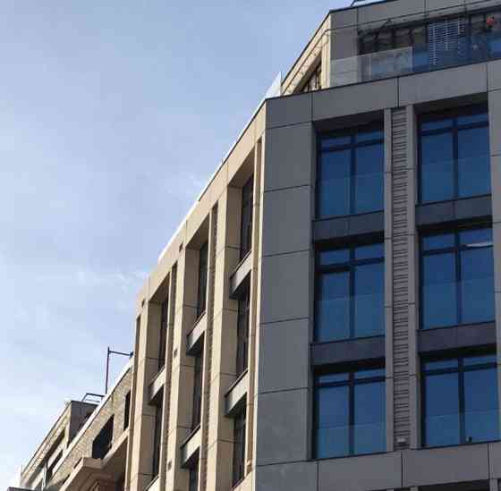 3-комн. квартира, 133 м2, 2/9 эт. Санкт-Петербург