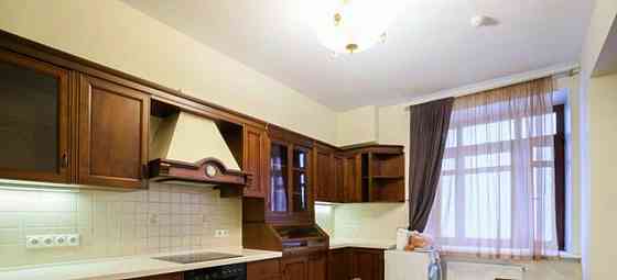 3-комн. квартира, 160 м2, 6/13 эт. Москва