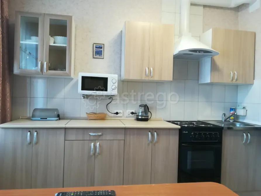 Сдам 1-комн. квартиру, 38 м2, 4/13 эт., долгосрочно Красноярск - изображение 4