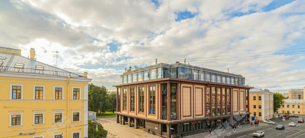 5-комн. квартира, 120.8 м2, 4/4 эт. Санкт-Петербург - изображение 1
