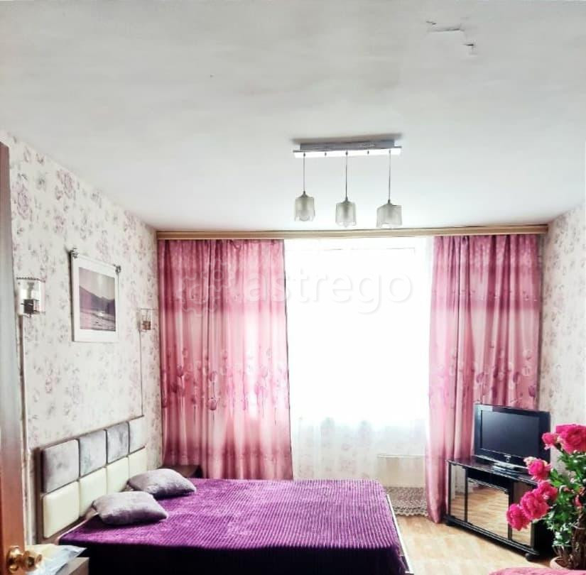 1-комн. квартира, 42 м2, 3/10 эт. Красноярск - изображение 1