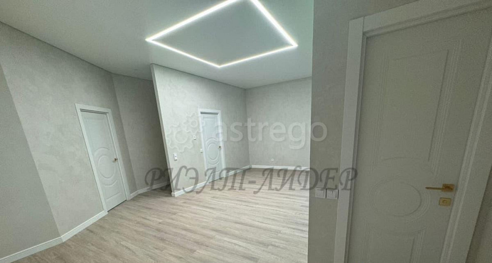 3-комн. квартира, 68.2 м2, 1/6 эт. Горно-Алтайск - изображение 1