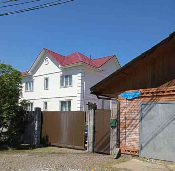 Коттедж, 350 м2, 10 соток, 2 эт. Красноярск