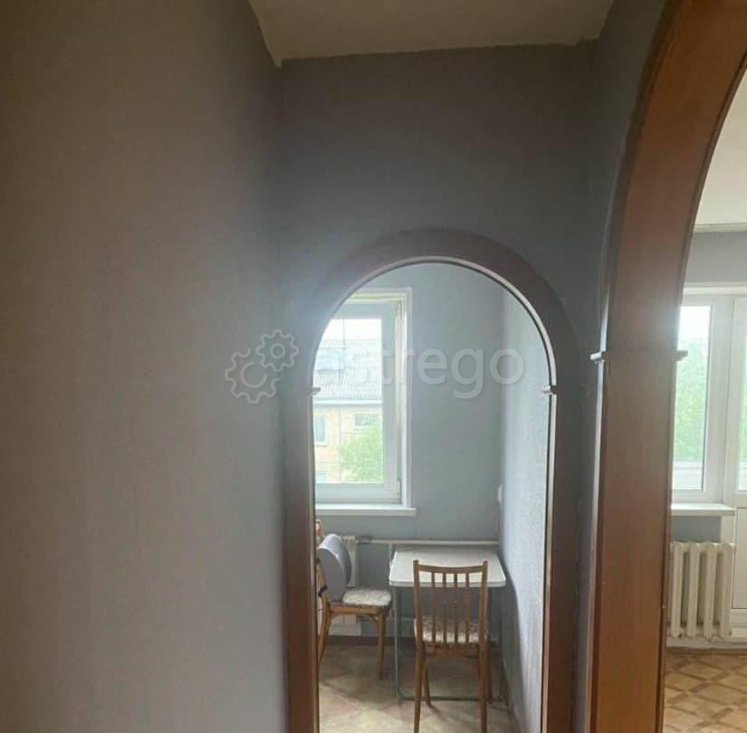 1-комн. квартира, 32 м2, 5/5 эт. Красноярск - изображение 2