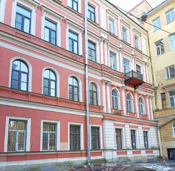 6-комн. квартира, 205 м2, 3/4 эт. Санкт-Петербург