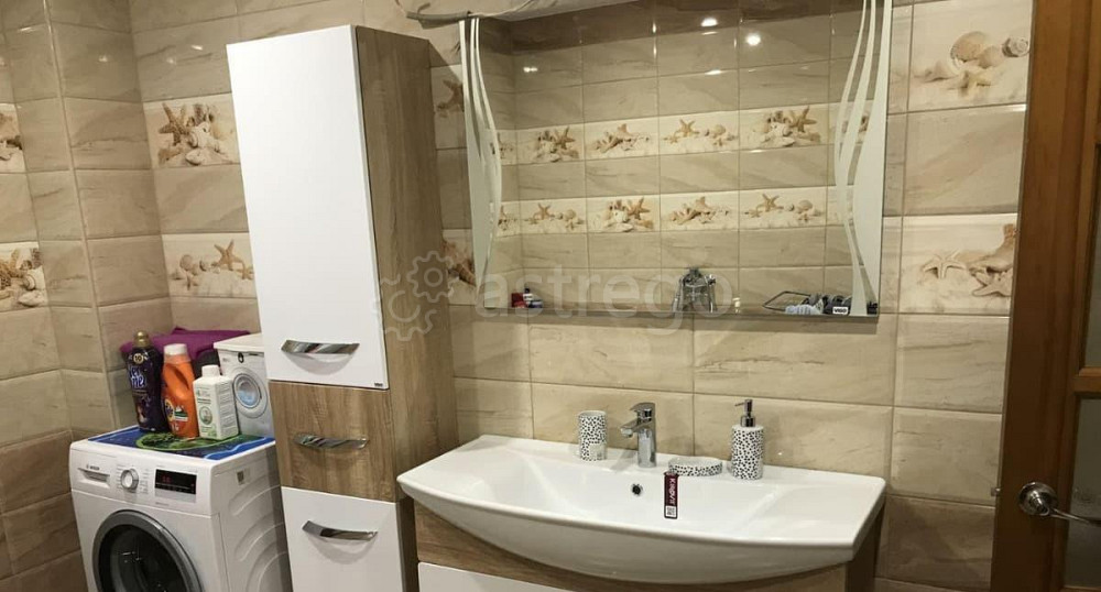 Коттедж, 180 м2, 15 соток, 2 эт. Назарово - изображение 1