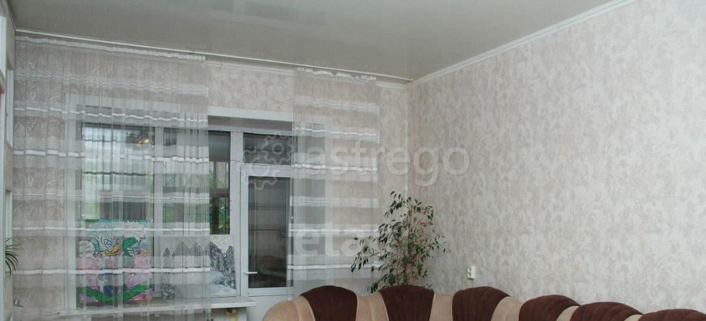 4-комн. квартира, 82.6 м2, 1/2 эт. Бийск - изображение 1