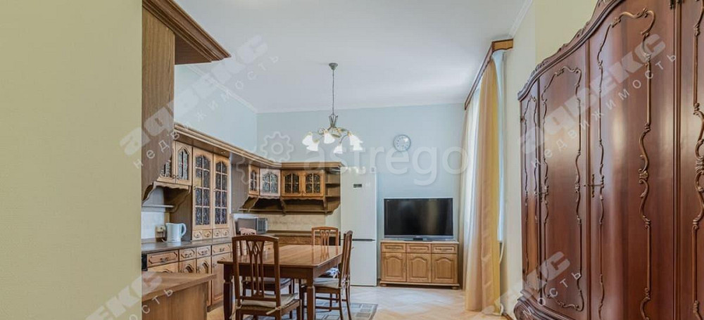 3-комн. квартира, 125 м2, 5/6 эт. Санкт-Петербург - изображение 3