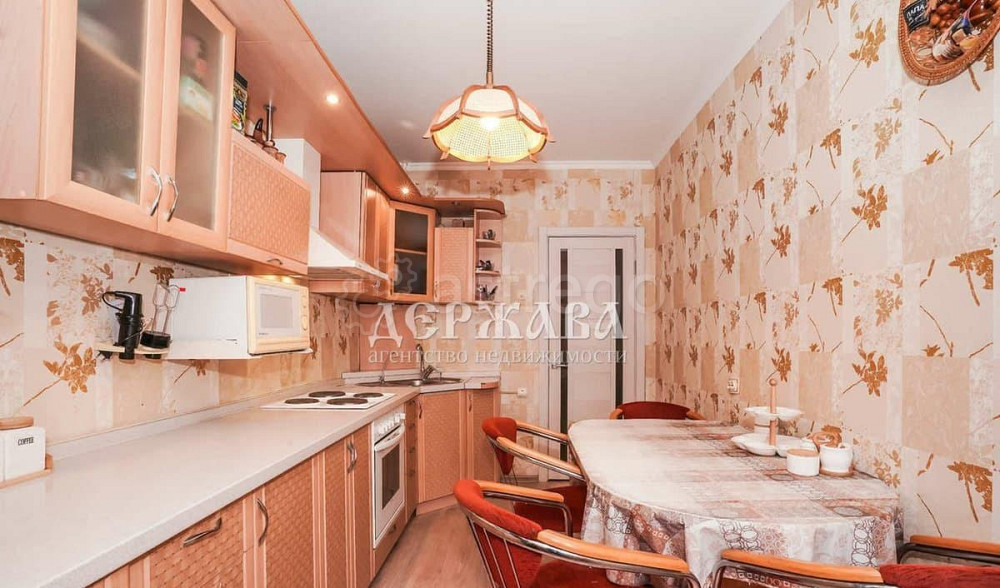 4-комн. квартира, 95 м2, 5/5 эт. Старый Оскол - изображение 6