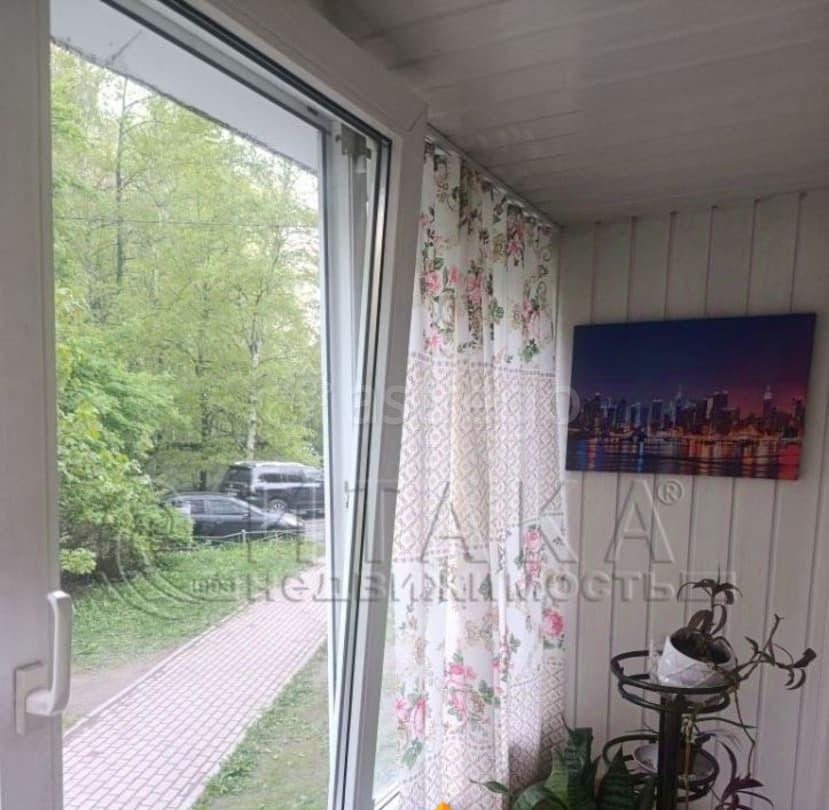 Комната, 36 м2, 1/9 эт. Санкт-Петербург - изображение 4