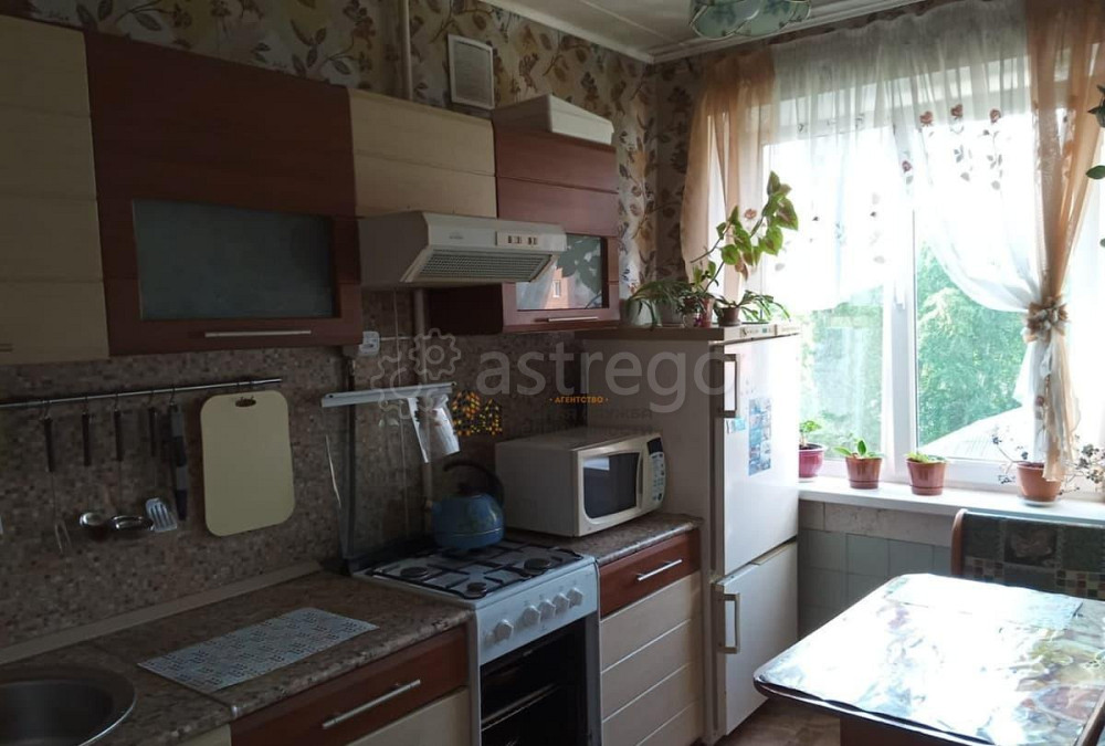 3-комн. квартира, 64 м2, 6/9 эт. Уфа - изображение 1