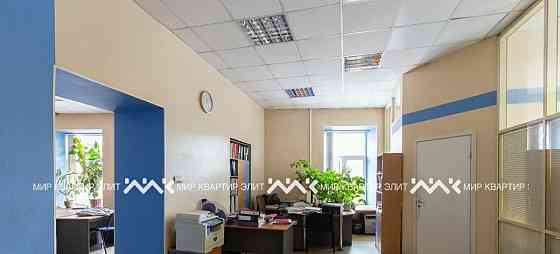 4-комн. квартира, 184.7 м2, 3/5 эт. Санкт-Петербург