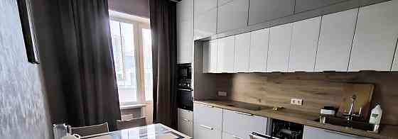 3-комн. квартира, 82 м2, 7/9 эт. Санкт-Петербург