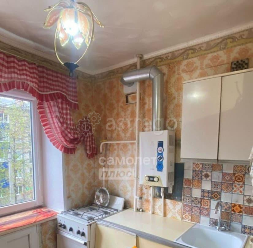 3-комн. квартира, 50.7 м2, 3/5 эт. Кумертау - изображение 1