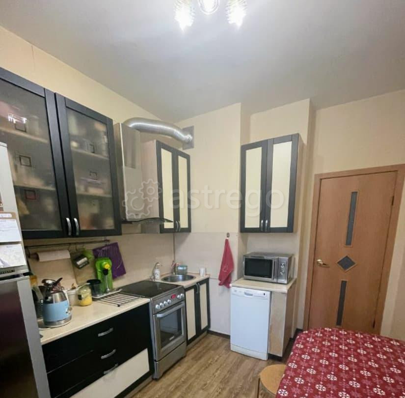 3-комн. квартира, 70 м2, 5/13 эт. Санкт-Петербург - изображение 3