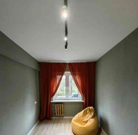 Комната, 10 м2, 1/5 эт. Красноярск