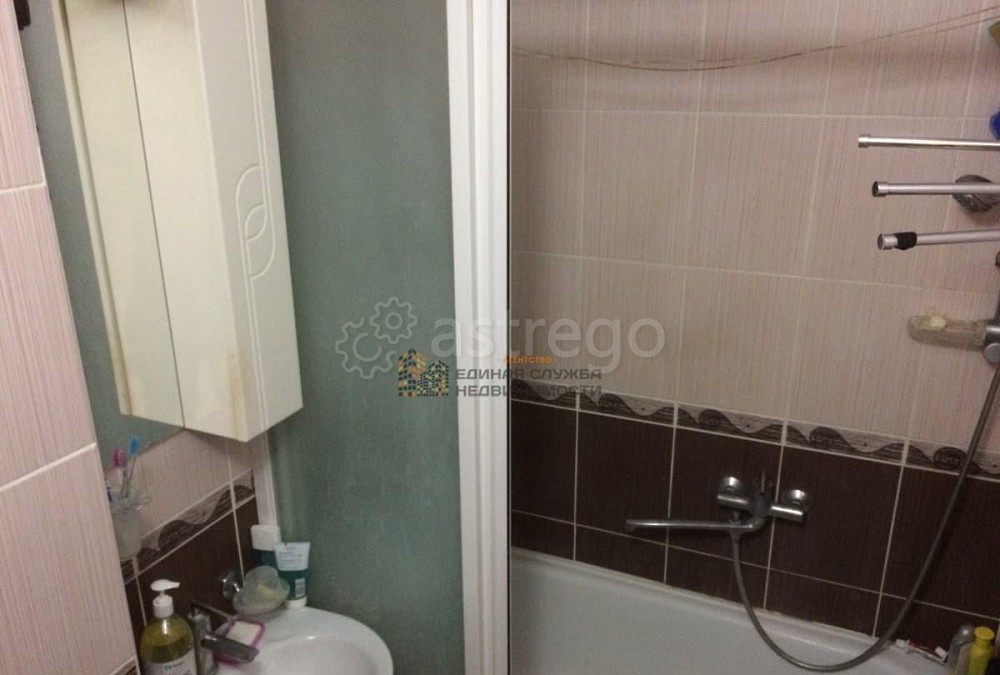 2-комн. квартира, 45 м2, 4/5 эт. Уфа - изображение 2