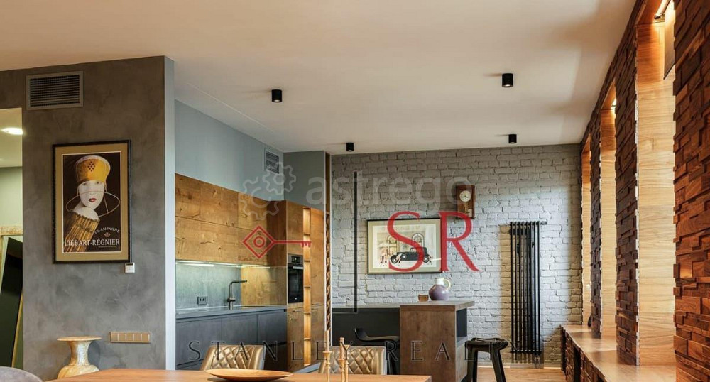 4-комн. квартира, 180 м2, 6/6 эт. Санкт-Петербург - изображение 1