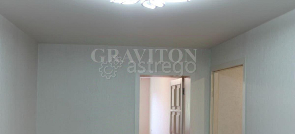 3-комн. квартира, 55 м2, 5/5 эт. Горно-Алтайск - изображение 1