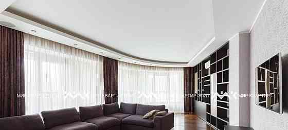 4-комн. квартира, 217 м2, 4/10 эт. Санкт-Петербург