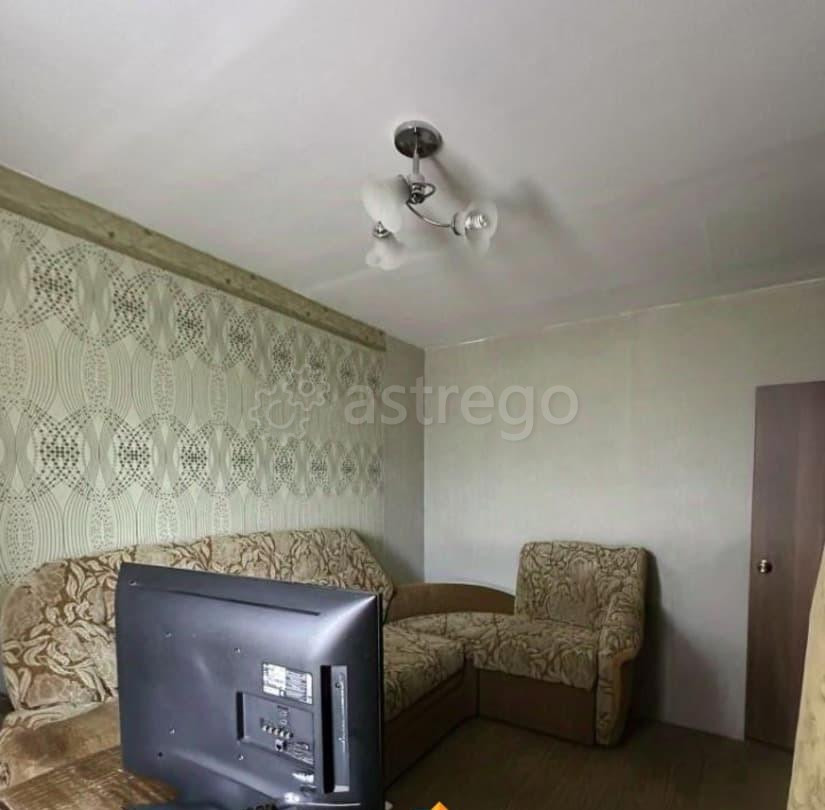 3-комн. квартира, 62 м2, 5/5 эт. Белогорск - изображение 3